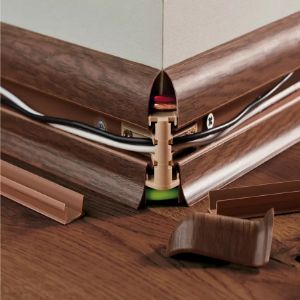 Obrazek Listwa przypodłogowa PCV Premium Classic 141 Dąb Alabama