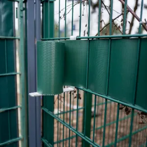 Obrazek Klipsy do taśm ogrodzeniowych szare