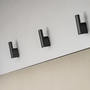 Obrazek Garderoba Hugo VIII Cc Hg8+P2 Poduszka Kaszmir/Czarny