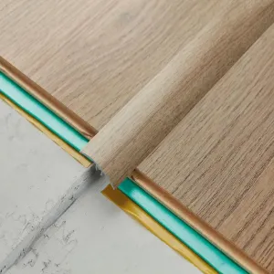 Obrazek Listwa progowa LW 40 5W1 PCV 0,93m dąb manila